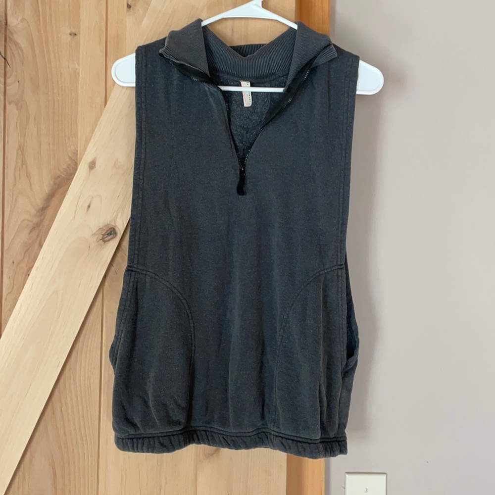Free People movement top